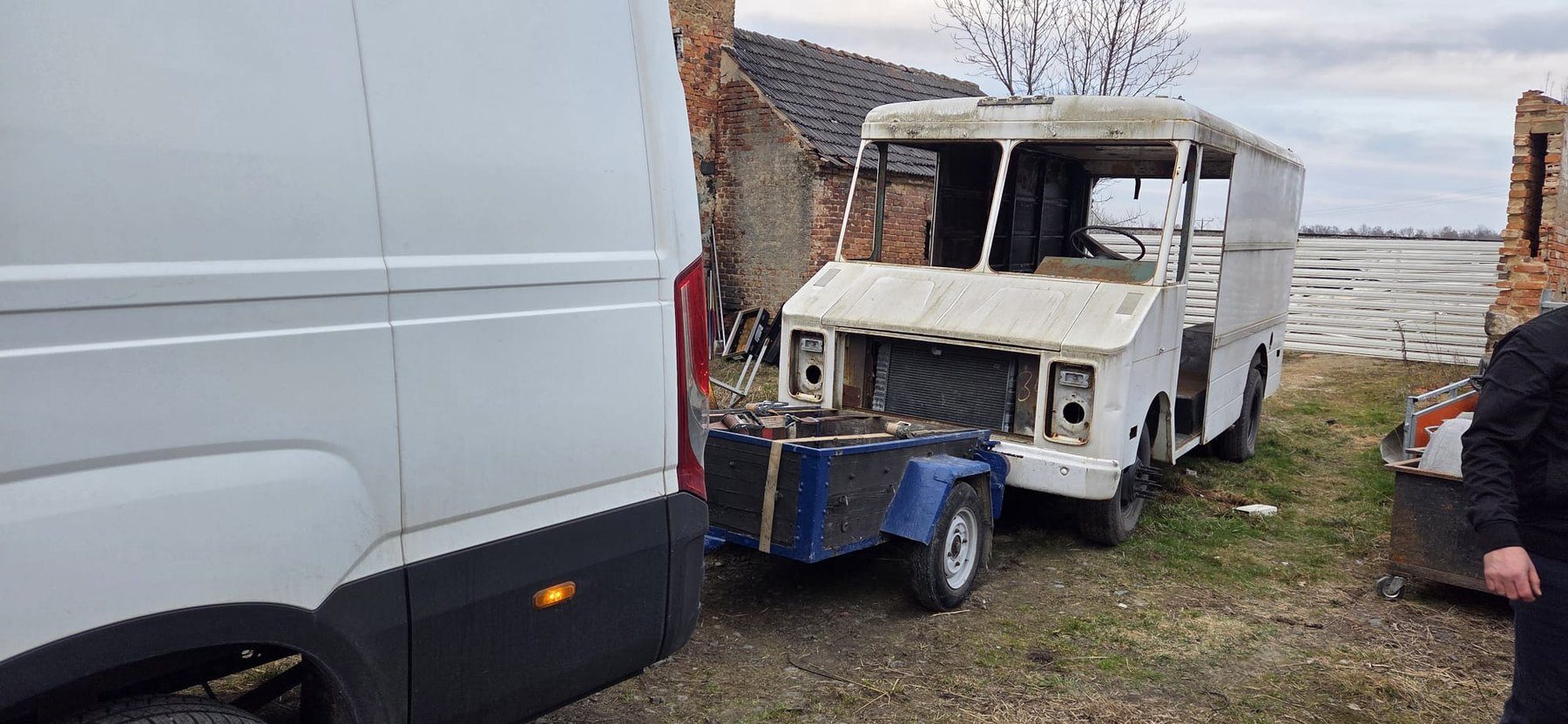 Chevrolet Stepvan 4